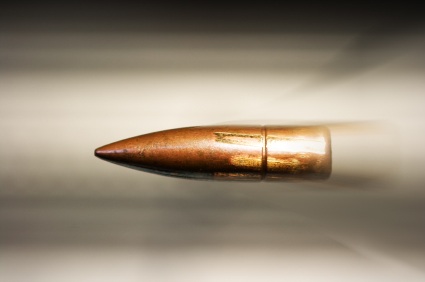 Faster than a bullet: The speed of a customer complaint in 2015