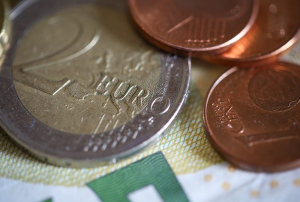 Budgeting for employee training: how to save costs